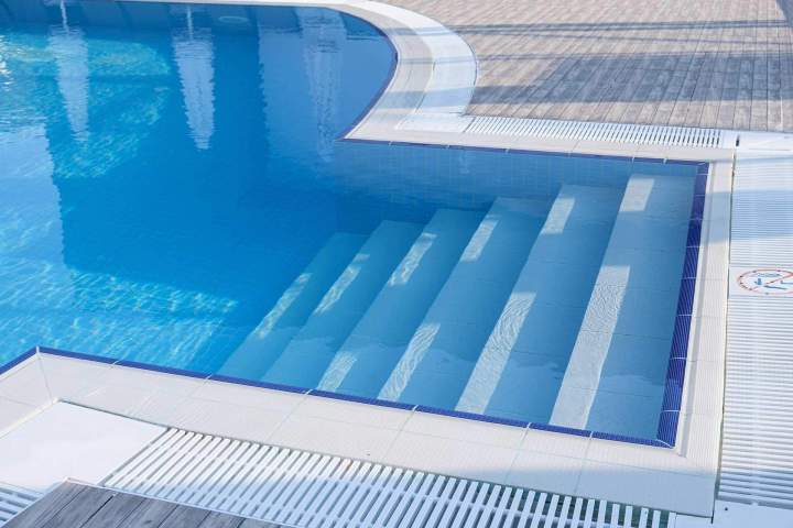 Piscine sur mesure Tulle